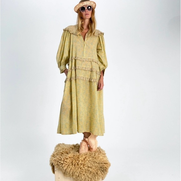 yvonne s Dresses & Skirts - Yvonne S  Queen Victoria bubble pink Dress NWT